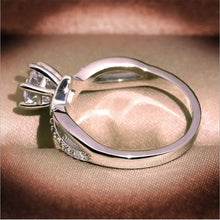 Load image into Gallery viewer, Fashion Women Romantic Wedding Band
