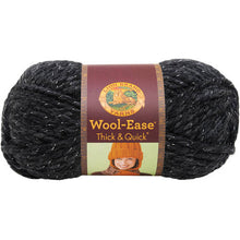 画像をギャラリービューアに読み込む, Lion Brand Wool-Ease Multi-Color Yarn
